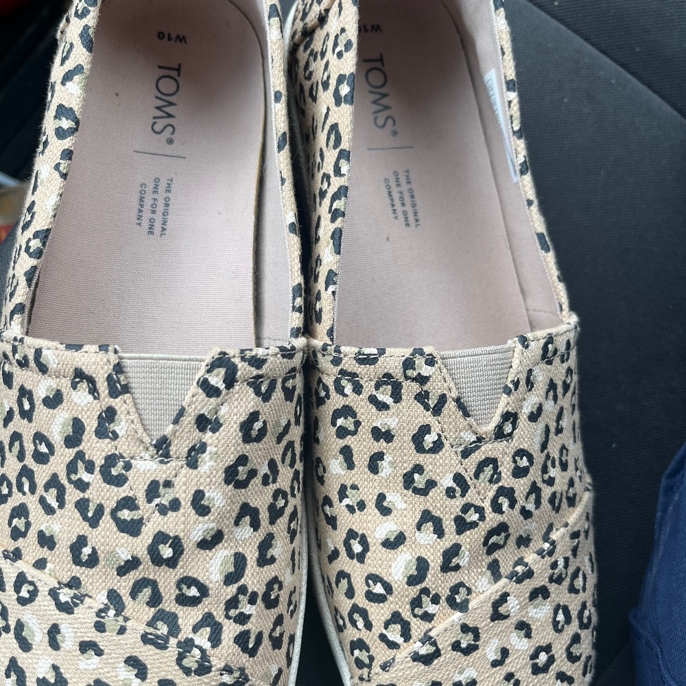 Toms cheetah print